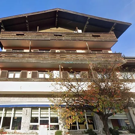 Spacious Holiday In * Zell am See